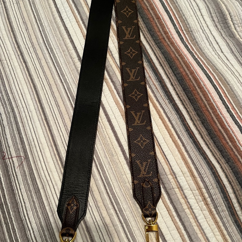 Crossbody bag strap